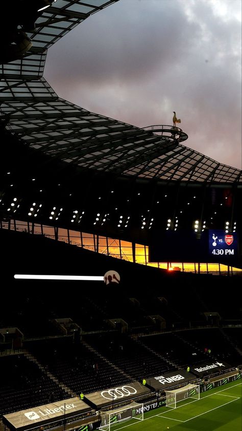 Tottenham Hotspur Aesthetic, Coys Tottenham, Tottenham Hotspur Wallpaper, Hm Son, Tottenham Hotspur Stadium, Stadium Wallpaper, Football Aesthetic, London Pride, Spurs Fans