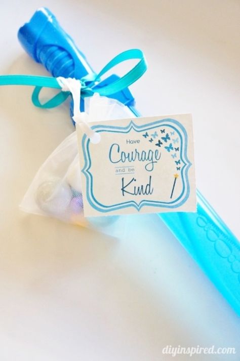 Have Courage and Be Kind Bubbles Party Favor Cinderella Party Favors, Bubbles Party, Bubble Party Favors, Cinderella Ball, Movie Party Favors, Cinderella Theme, Cinderella Birthday Party, Cinderella Movie, Bubble Party