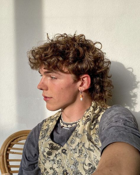 Male Haircuts Curly Mullet, Brown Curly Hair Mullet Men, Curly Mullet Short Men, Male Curly Mullet, Male Mullets, Aesthetic Curly Hairstyles Men, Tapered Mullet Men Curly, Mens Hair Mullet, Curly Mullet Boy