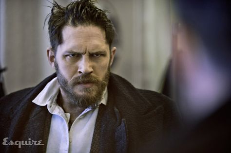 Tom Hardy Says Things Movie Stars Would Never Say and Does Things Movie Stars Would Never Do - Esquire Tom Hardy Interview, Tom Hardy Images, Tom Hardy Beard, Alfie Solomons, Tom Hardy Photos, Angry Expression, Joseph Gordon Levitt, Angry Face, Hardy Boys