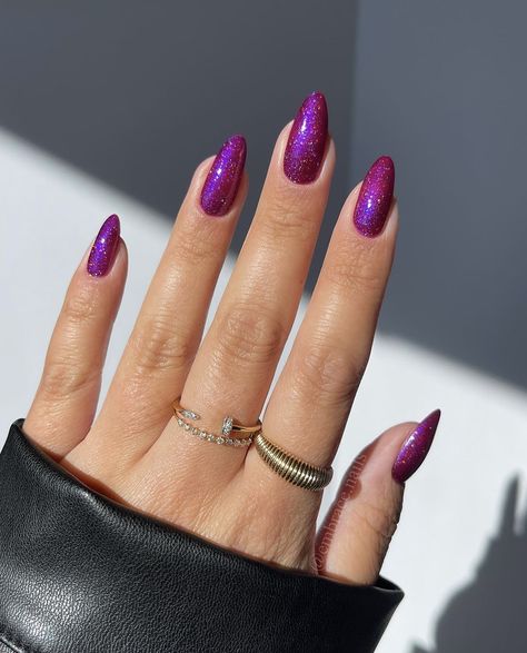 Sparkly Purple Nails, Purple Sparkle Nails, Purple Nail Ideas, Purple Chrome Nails, Purple Glitter Nails, Purple Nail Designs, Amazing Nails, Purple Nail, Really Cute Nails