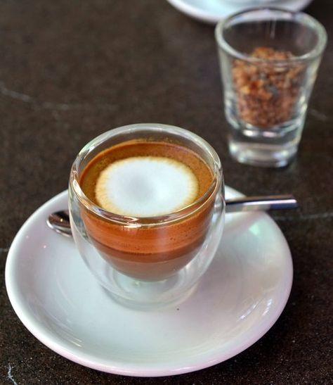 Macchiato Jamaican Rum Cream Recipe, Dessert Sandwiches, Make Coffee At Home, Caribbean Drinks, Whipped Pumpkin, Cafe Shops, Espresso Macchiato, Coffee Brewing Methods, Rum Cream