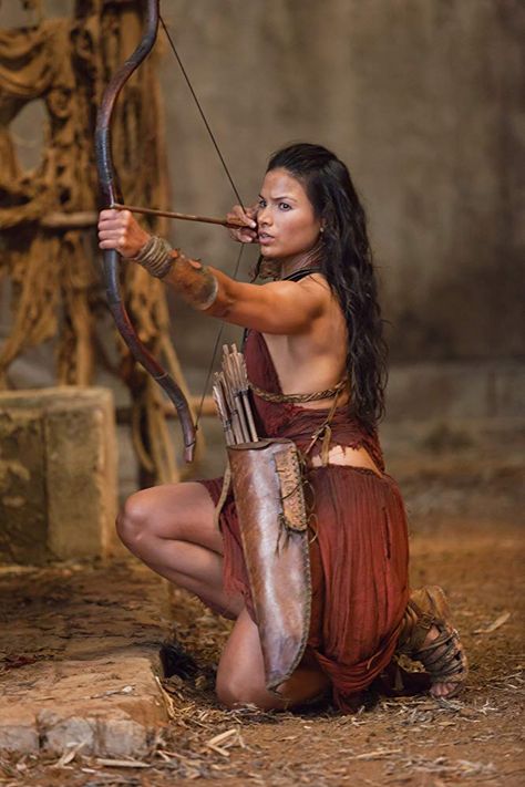 Katrina Law as Mira in Spartacus (STARZ 2010-13) Mira Spartacus, Katrina Law Spartacus, Spartacus Tv Series, Spartacus Series, Katrina Law, People Poses, Anatomy Poses, Warrior Queen, Costume Drama