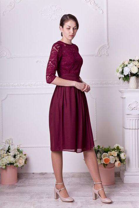 https://www.etsy.com/listing/490728649/short-burgundy-dress-with-sleeves?ref=related-1 Short Burgundy Dress, Bachelorette Dresses, Modest Woman, Bridesmaid Separates, Knee Length Lace Dress, Burgundy Cocktail Dress, Cocktail Dress Short, Burgundy Bridesmaid, Skirt Zipper