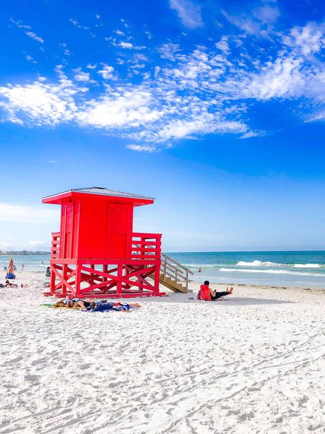 USA - Florida Bucket List - Siesta Key Beach Hut Florida Bucket List, Florida Caverns State Park, Swimming With Manatees, Siesta Key Florida, Beautiful Florida, Dry Tortugas National Park, Lido Beach, Siesta Key Beach, Siesta Key