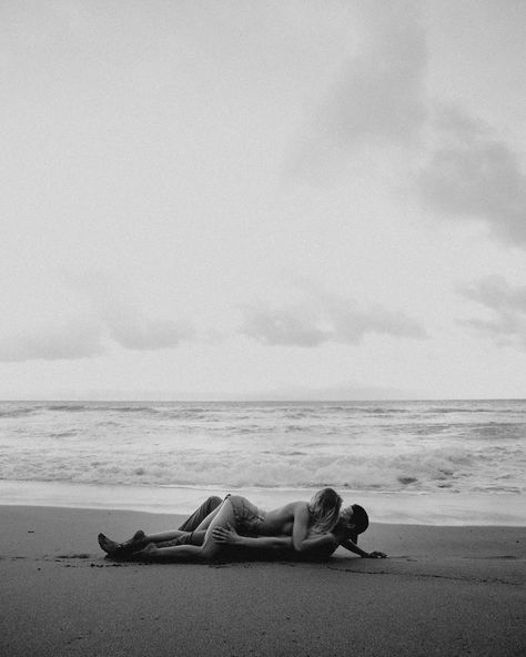 Intimacy Couples, Dirty Boots, Loving Embrace, Wild Water, Black And White Couples, Wild Waters, Wattpad Book, Beach Shoot, Messy Hair