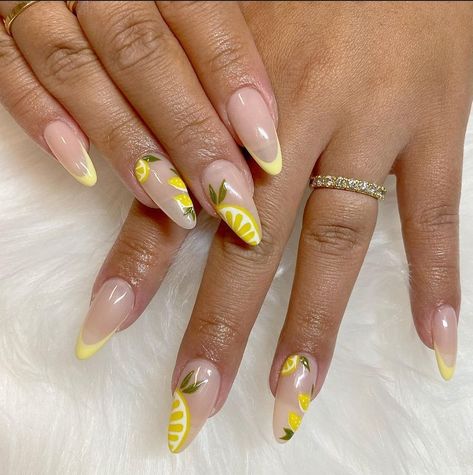 Lemon Nail Designs, Lemon Nail Art, Fruit Nail Designs, Lemon Nails, Fruit Nail Art, Yellow Nail Art, Yellow Nails Design, Summery Nails, Almond Acrylic Nails