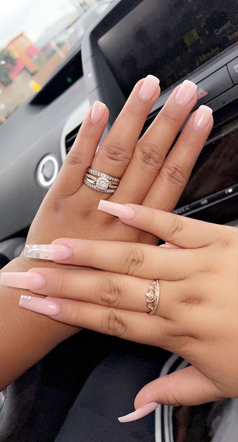 she copied me😐 Mom And Daughter Nails, Teen Daughters, Mom And Daughter, Mom Daughter, Nails