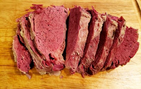 How To Cook A Costco Corned Beef Round Easy Corned Beef And Cabbage, What Is Corned Beef, Easy Corned Beef, Pressure Cooker Corned Beef, Slow Cooker Corned Beef, Cooking Corned Beef, Beef Round, Corned Beef And Cabbage, Corned Beef Brisket