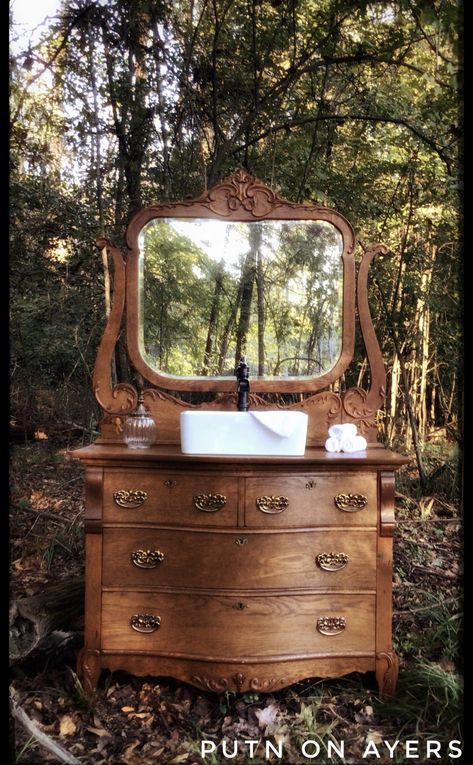 Dresser Sink Vanity, Rustic Farmhouse Dresser, Vintage Oak Dresser, Dresser Sink, Cottagecore Interior Design, Antique Wash Stand, Dresser Vanity Bathroom, Antique Bathroom Vanity, Antique Bathroom