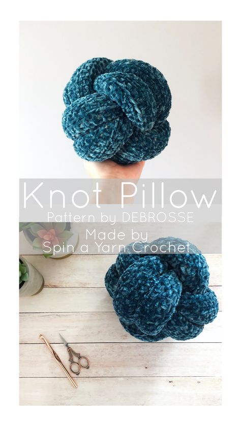 Crochet Pattern Acrylic Yarn, Chunky Yarn Round Pillow, Crochet Monkey Knot Pillow, Blanket Yarn Pillow Crochet Pattern, Crochet Pillow Amigurumi, Crochet Pillow Blanket Yarn, Bernat Blanket Yarn Pillow Patterns, Crochet Knot Pillow Free Pattern, Crochet Ball Pillow Pattern Free