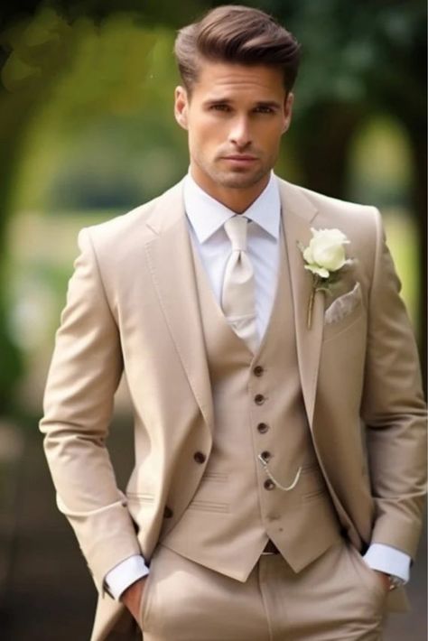 Groom Suit Champagne, Tan Groom Suit Color Schemes, Wedding Suits Groom Beige, Taupe Tuxedo Wedding, Beige Mens Suit Wedding, Wedding Tan Suits, Quinceañera Outfits, Champagne Tux, Beige Groom Suit