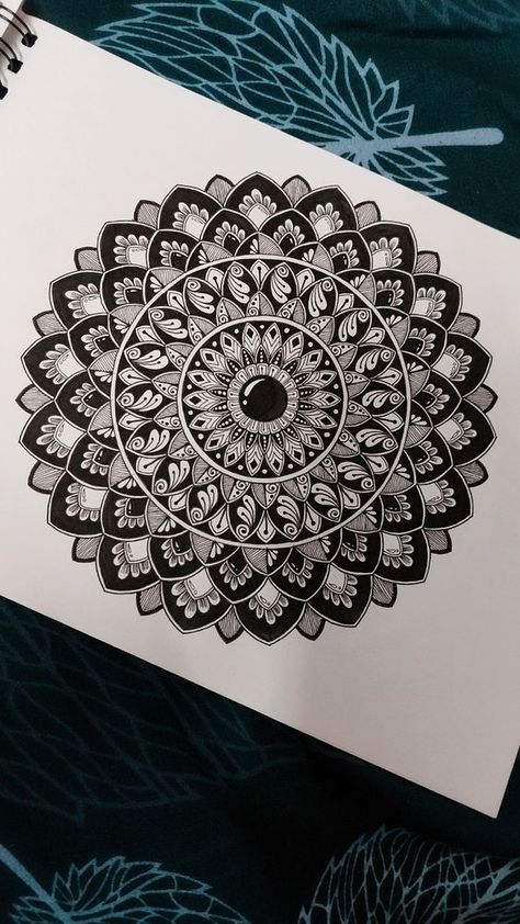 Mandala Art Mandala Worksheets Free Printable, Mandla Mandela Art, Mandala Drawing Tattoo, Mandala Drawing With Quotes, Mandala Drawing Simple, Mandela Art Easy, Mandala Drawing Ideas Creative Beautiful, Simple Mandala Drawing, Drawing With Quotes