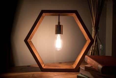 Wooden Lamps, Wood Hexagon, Handmade Desks, Handmade Lamp, Wood Items, Lamp Handmade, Handmade Lamps, Handmade Table, Design Geometric