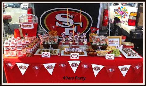 5. Must Have Menu Items #EsuranceFantasyTailgate 49ers Football Party, 49ers Birthday Party, 49ers Birthday, 49ers Party, Womens Event, Football Tailgate Party, Super Bowl Decorations, Football Baby Shower, Bowl Party Food