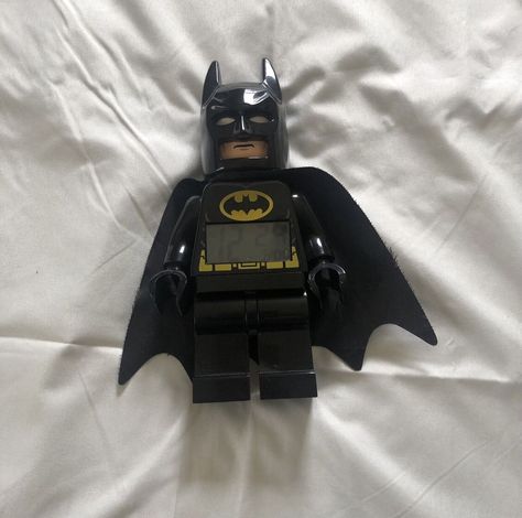 Batman (@urfavbatman) on X Lego Batman Figures, Batman Perler Beads, Batman Lego Sets, Batman Decorations, Batman Room Decor, Batman Aesthetic, Spiderman Stuff, Batman Room, Batman Decor