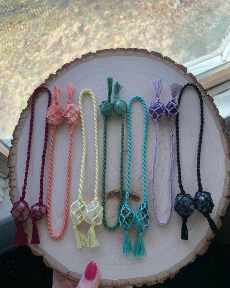 I’ll be bringing these crystal bookmarks and a bunch of different colored crystal palmstone holders to Saturday’s market! #macramê #macrame #macramemakers #handmade #bohodecor #bohostyle #bohovibes #bookmarks #bookmark #crystal #crystallove #crystalmagic #crystalhealing #crystalenergy #handmadeisbetter #handmadegifts #fiberartistsofinstagram Maroon Crystal, Crystal Bookmark, Butterfly Plant, Plant Hanger Macrame, Teal Butterfly, Butterfly Plants, Macrame Plant Holder, Plant Hangers, Crystal Magic