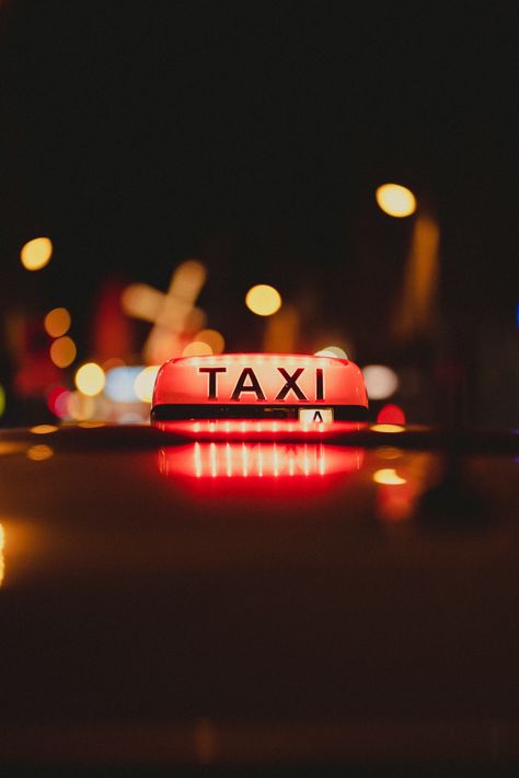 Free Paris Image on Unsplash Intelligent Transportation System, Debate On Social Media, Women In China, Black Cab, Cab Driver, Paris Images, Learning Disabilities, Taxi Driver, Aarhus