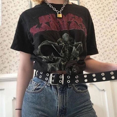 h o e s    m a d on Instagram: “Which belt ¿🖤 • • • #90sfashion #90svintage #90s #softboy #softgirl  #softgirlaesthetic #softboyaesthetic #softaesthetic #aestheticstyle…” Ambassador Aesthetic, Eboy Aesthetic Outfits, Egirl Fashion, Look Grunge, E Girl Outfits, For School, Mode Grunge, Tokyo Street Fashion, E Girl