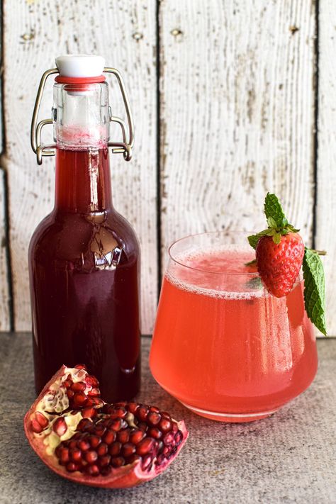 Cordial Recipe, Elderflower Cordial, Tartaric Acid, Fruit Cups, Sour Taste, Spring Ideas, Pomegranate Juice, Bright Spring, Pink Lemonade