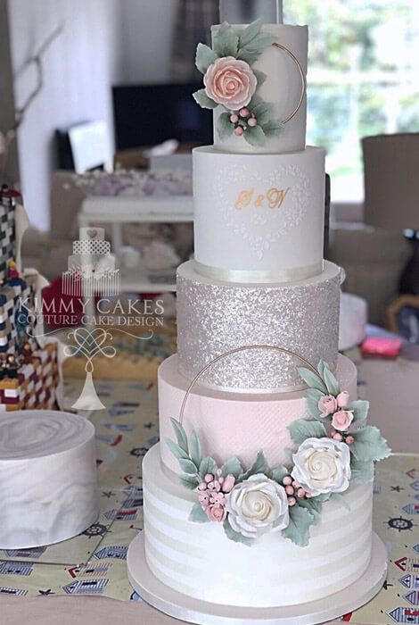 Dusty Rose And Silver Wedding, Wedding Cake Dusty Rose, Rosegold Wedding Cake, Dusty Rose Wedding Cake, Dusty Pink Wedding Cake, Pink Glam Wedding, Pink And Silver Cake, Elegant Pink Cake, Wedding Cake Rose Gold Blush Pink