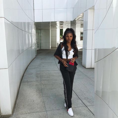 Ryan Destiny Outfits, Ryan Destiny Style, Destiny Fashion, Ryan Destiny, Dark Skin Models, Black Actresses, My Bad, Style Muse, Star Cast