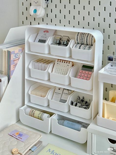 Study Desk Decor, Dvd Storage, White Desk, Room Redesign, Pinterest Room Decor, Study Room Decor, Small Room Design, Cute Bedroom Decor, Cute Room Ideas