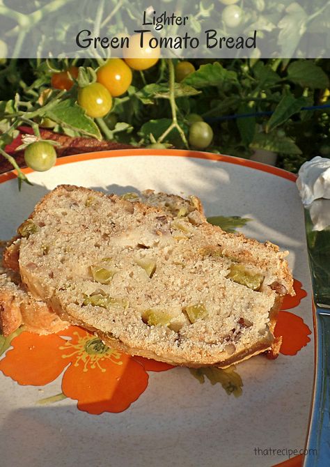 Lighter Green Tomato Bread is a great use for unripened tomatoes you may have at the end of the season or that may fall off during the summer. #greentomatoes #tomatobread #quickbreads Green Tomato Bread Recipe, Green Tomato Bread, Easy Quick Bread, Green Tomato Recipes, Quick Bread Recipe, Tomato Bread, Baking Bread Recipes, Quick Bread Recipes, Green Tomatoes