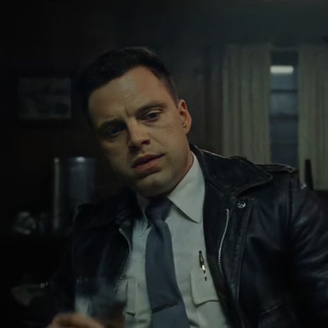 #sheriffleebodecker #sebastianstan Lee Bodecker, Dog Biting, Cillian Murphy, Bucky Barnes, The Devil, American Actors, My Crush, The Man, Marvel