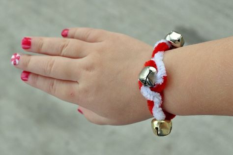 Christmas Fingernails, Bells Bracelet, Christmas Concert Ideas, Bell Bracelet, Toddler Bracelet, Diy Christmas Presents, Operation Christmas Child, Christmas School, Jingle All The Way