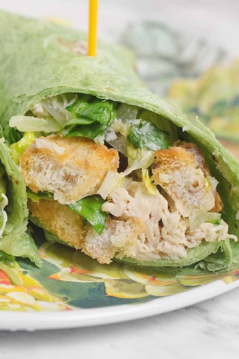 This healthy chicken caesar wrap recipe combines delicious caesar salad with chicken and a spinach herb wrap for a quick and easy meal. Caesar Chicken, Pork Carnitas, Instant Pot Pork, Kid Friendly Lunches, Chicken Wraps, Healthy Meal Plans, Wrap Recipes, Easy Lunches, Good Healthy Recipes