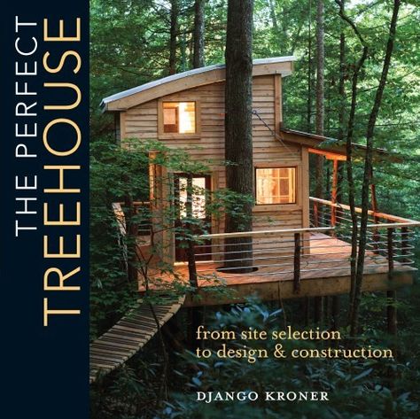 Perfect Treehouse Book Giveaway Tree House Drawing, Kids Woodworking Projects, Beautiful Tree Houses, Building A Treehouse, Tree House Plans, Tree House Diy, Tree House Kids, Cool Tree Houses, Tree House Designs