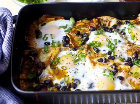 Hispanic Breakfast, Chilaquiles Breakfast, Chilaquiles Casserole, Crispy Corn Tortillas, Feta Salsa, Breakfast Chilaquiles, Chicken Chilaquiles, Brunch Casserole Recipes, Mexican Brunch