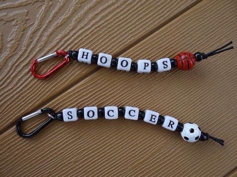 Key Chain Craft, School Spirit Crafts, Basketball Crafts, Soccer And Basketball, Team Celebration, Soccer Crafts, Basketball Keychain, Basketball Ideas, Diy Basketball