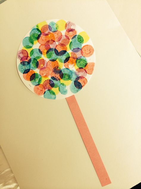 Lollipop craft Preschool Candy Craft, Candy Activities For Preschool, Lollipop Crafts For Kids, Preschool Language Arts Activities, Letter L Crafts, Aqua Room, Story Themes, Preschool Language Arts, Lollipop Craft