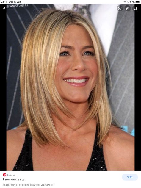 Jennifer Aniston Haircut, Jennifer Aniston Hair, Layered Bob Hairstyles, Pinterest Hair, Mid Length Hair, Long Layered Hair, Medium Hair Cuts, Hair Photo, Celebrity Hairstyles