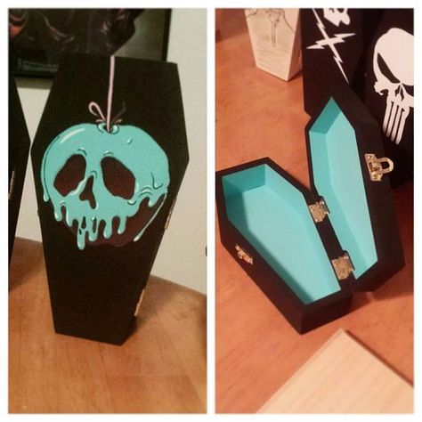 Coffin Decor, Coffin Box, Painted Wooden Boxes, Halloween Coffin, Goth Home, Gothic Decor, Gothic Home Decor, Diy Box, Halloween Diy