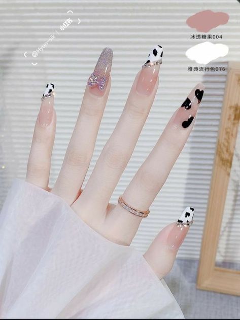 Asian Nails, Simple Gel Nails, Simple Acrylic Nails, Acrylic Nails Coffin Pink, Soft Nails, Nail Tattoo, Simple Nail, Kawaii Nails, Short Acrylic Nails Designs