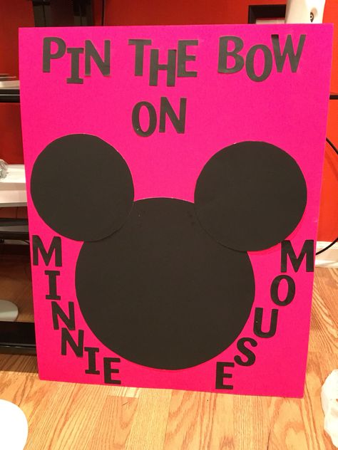 Party Game Minnie Mouse Theme... Games For Minnie Mouse Birthday Party, Minnie Mouse Birthday Activities, Aesthetic Minnie Mouse Party, Minnie Mouse Birthday Games, Minnie Mouse Party Games, Birthday Party Entertainment Ideas, Mickey Games, Minnie Mouse Games, Mickey Mouse Birthday Theme