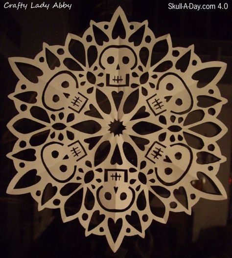 I love making snowflakes every Winter to decorate the windows. This year I decide for  Skull-A-Day  that I would make  a skullflake  (snowfl... Making Paper Snowflakes, Den Mrtvých, Day Of The Dead Party, Skulls And Bones, Comprehensible Input, Day Of Dead, Folding Origami, Skulls Drawing, Paper Snowflakes