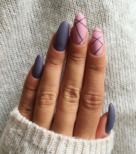 Gray Nail, Grey Nail Art, Shiny Nails Designs, Grey Nails, Gray Ombre, Matte Nails Design, Gray Nails, Almond Nails Designs, Winter Nail Designs