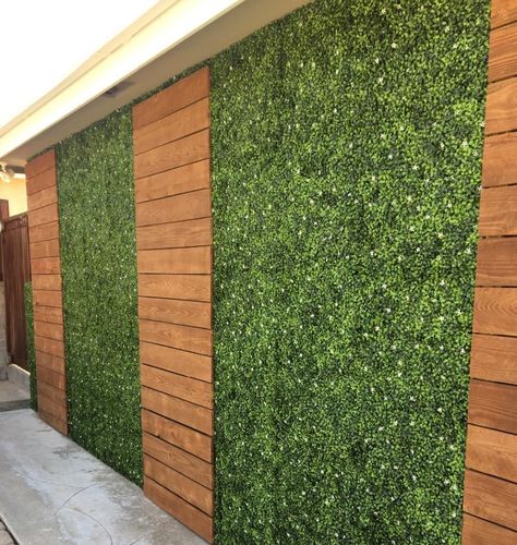 Artificial Grass Wall, Boxwood Hedge, Artificial Plant Wall, Grass Wall, Vertical Garden Wall, Vertical Garden Diy, Artificial Lawn, Walled Garden, Garden Backyard