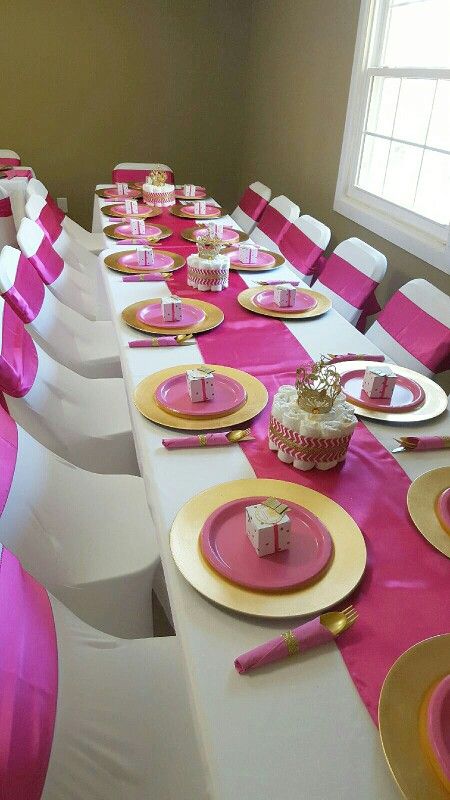 Royal princess babyshower hot pink and gold Hot Pink And Gold Birthday Party, Hot Pink And Gold, Baby Shower Party Planning, Barbie Birthday Party, Gold Birthday Party, Fiesta Baby Shower, Baby Shower Princess, Minnie Mouse Birthday Party, Barbie Birthday