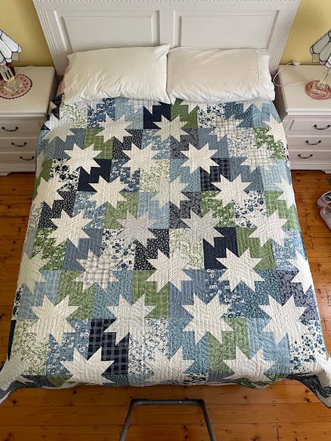 Batman Quilt, Nantucket Summer, Fireworks Design, Kaffe Fassett Fabric, Green Quilt, Fabric Stars, Dinosaur Design, Star Quilts, Pop Design