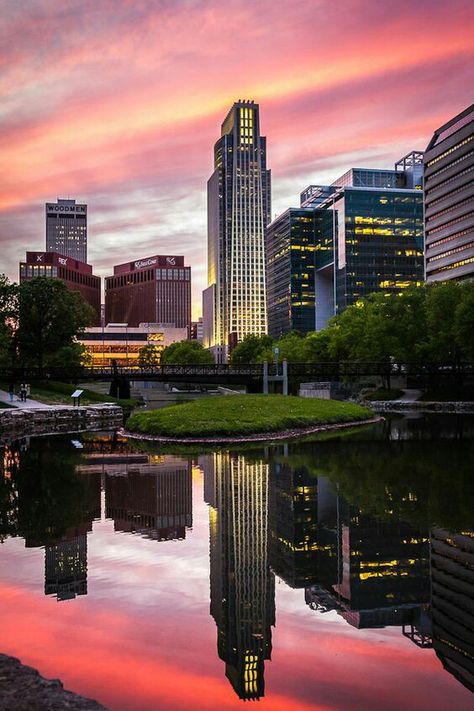 Omaha, Nebraska Downtown Buildings, Nebraska Huskers, Sunset City, Omaha Nebraska, World Photography, Places Around The World, City Skyline, Travel Usa, Nebraska