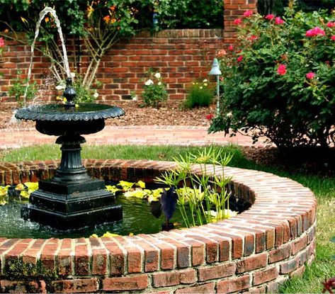 25 Ways To Reuse Old Bricks In Your Garden Brick Wall Gardens, Brick Planter, Diy Solar Fountain, Brick Projects, Brick Patio, Bricks Diy, Brick Garden, Solar Fountain, Brick Exterior House