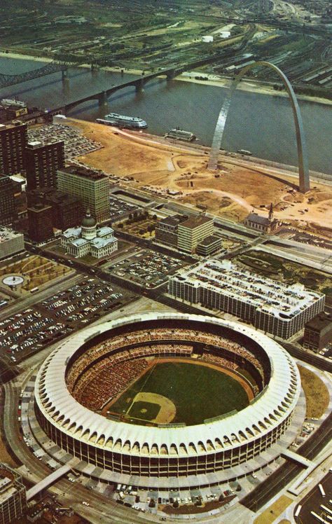 Busch Memorial Stadium Major League Baseball Stadiums, Saint Louis Missouri, Mlb Stadiums, Busch Stadium, Baseball Park, St Louis Cardinals Baseball, Gateway Arch, Stl Cardinals, Sports Stadium