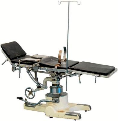 Operating Table Aesthetic, Old Medical Equipment, Medical Supply Storage, Medical Equipment Storage, Operating Table, Hospital Logo, Medical Medium, Operating Room, Vintage Medical