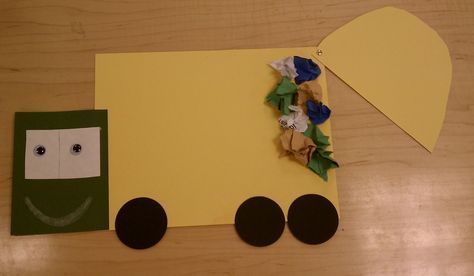 Garbage truck, created after reading "I Stink" by Kate McMullan and Jim McMullan I Stink Book Preschool Activities, Prek Community Helpers, Recycle Preschool, Community Helpers Crafts, Community Helpers Preschool Activities, Trash Bash, Community Helpers Unit, Truck Crafts, Prek Crafts