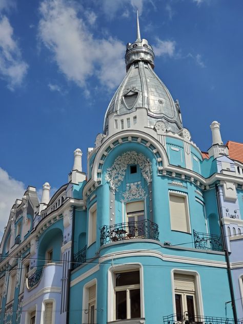 A picture of a building in Oradea, Romania Oradea Romania, Romania Travel, Blue Building, Europe Tours, School Trip, Central Europe, Travel List, Eastern Europe, Train Travel